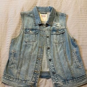Mossimo Supply Co. Light Wash Denim Vest - Women's Sleeveless Jacket